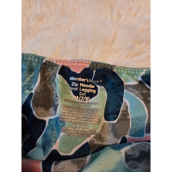 Girls Athletic Activewear Clothes leggings shirts lot size M 7-8 - Picture 8 of 10